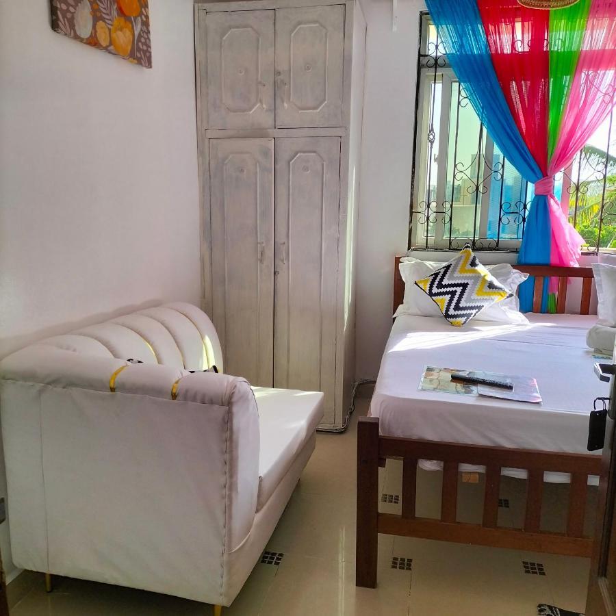 מומבסה Luxurious Studio Apartments מראה חיצוני תמונה