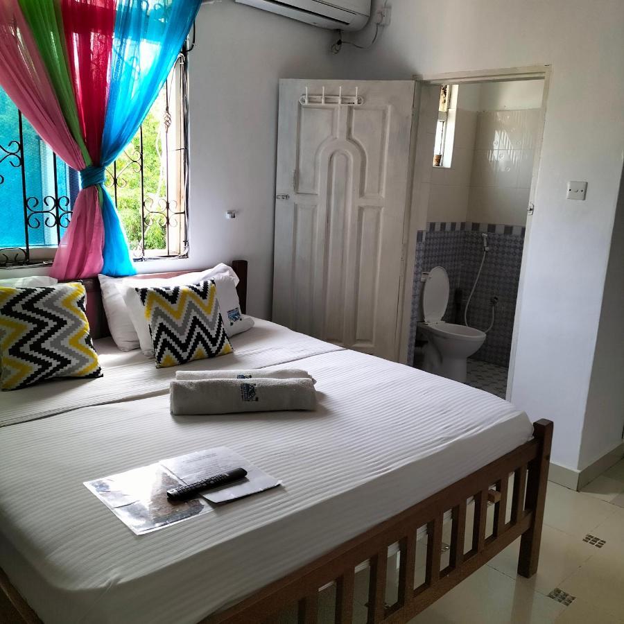 מומבסה Luxurious Studio Apartments מראה חיצוני תמונה