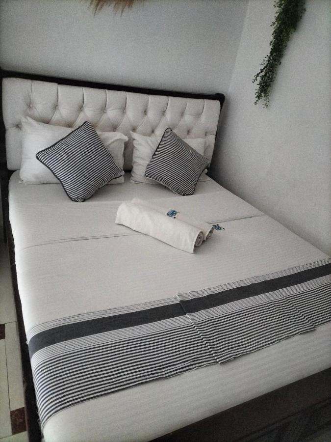 מומבסה Luxurious Studio Apartments מראה חיצוני תמונה
